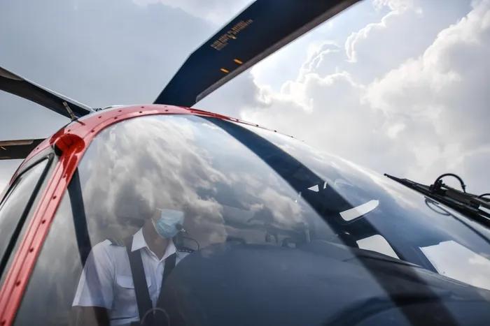 Trải nghiệm du lịch bằng trực thăng trên bầu trời TP.HCM-2