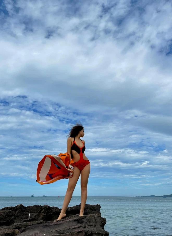 Em út Phía Trước Là Bầu Trời sau 21 năm: Nhan sắc lên đời, body khét lẹt-6