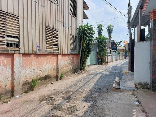 Đội phó Công an Bình Dương hành hung phụ nữ khi bị nhắc việc đỗ xe-2