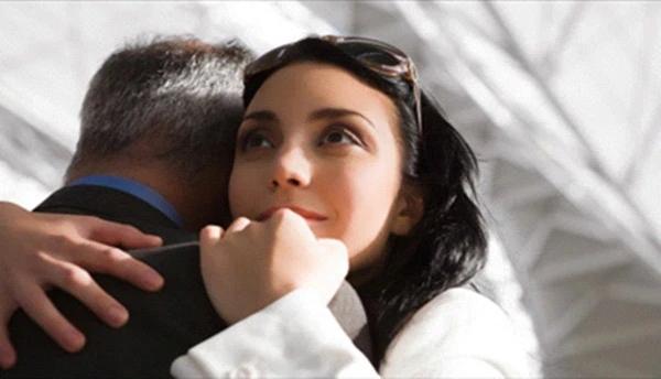 Cô vợ trở nên nổi tiếng chỉ vì bị nhầm là mẹ đường của chồng-2