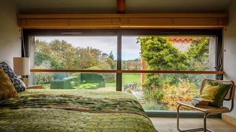 Khách sạn chữa lành cho người thất tình chỉ 3 ngày là khỏi-2