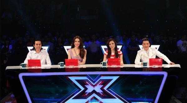 Clip Hồ Ngọc Hà catwalk 8 năm trước hot rần rần: Chuyện gì đây?-1