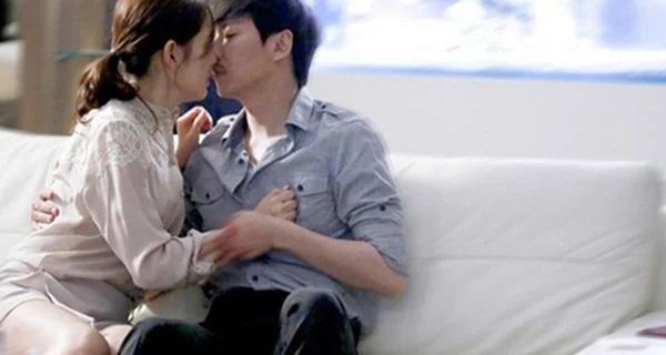 Dấu hiệu 100% đàn ông cặp bồ đều có, vợ cảnh giác kẻo mất chồng-1