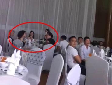 Đoàn Văn Hậu chạm trán tình cũ, thái độ ra sao?-4