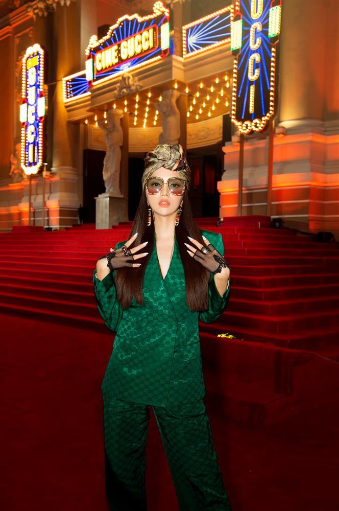 Hương Giang quá đẹp ảnh tự đăng, khác xa ảnh bị chụp-3