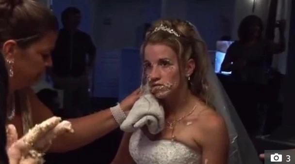 Chú rể gây sốc trong đám cưới khiến cô dâu ngã đến chảy máu đầu-1