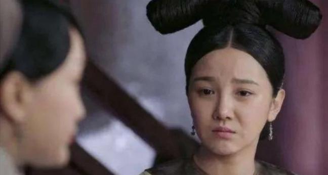 Cung nữ hầu hạ hoàng đế buổi đêm: Được thị tẩm cũng nơm nớp lo-3