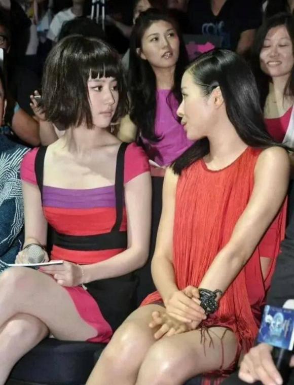 Lưu Diệc Phi với tóc ngắn mới thấy quá khác so với bây giờ-2