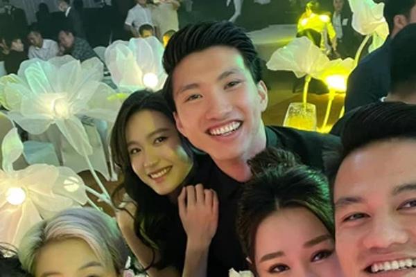 Cuộc sống Đoàn Văn Hậu khi mất hút tại tuyển Việt Nam-6