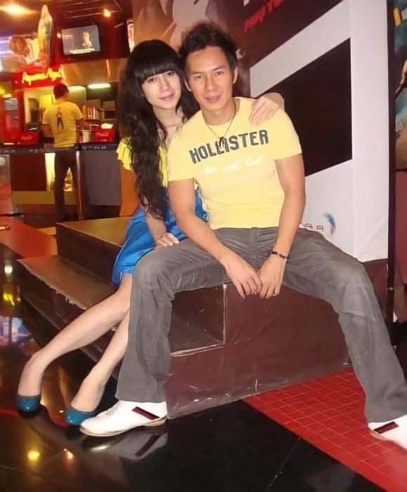 Vợ Lý Hải khoe ảnh còn phèn, 20 năm trước đã xài túi Hermès-10