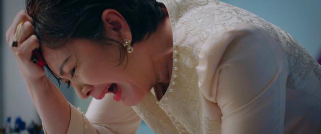 Thương Ngày Nắng Về: Khóc sưng mắt với diễn xuất của 2 mẹ con-8