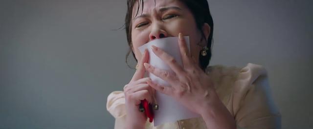 Thương Ngày Nắng Về: Khóc sưng mắt với diễn xuất của 2 mẹ con-11