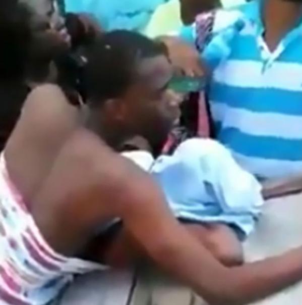 Lộ ngoại tình vì một tai nạn hy hữu khi đang làm chuyện ấy-1