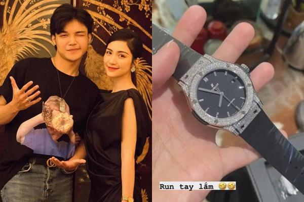 Hoa Minzy’s younger brother buys branded watches