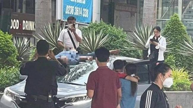 Đang cãi nhau với vợ, người đàn ông nhảy từ tầng 2 sân bay Đà Nẵng-1