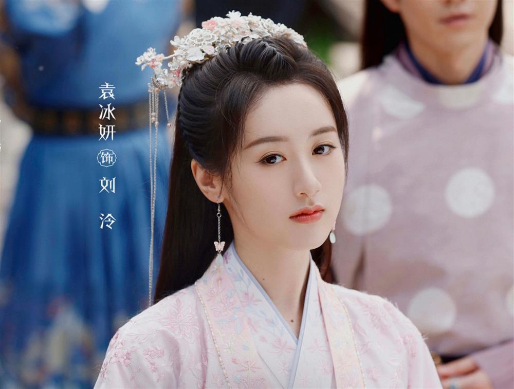 Sự cố khi đóng cảnh hôn của diễn viên Chúc Khanh Hảo-3