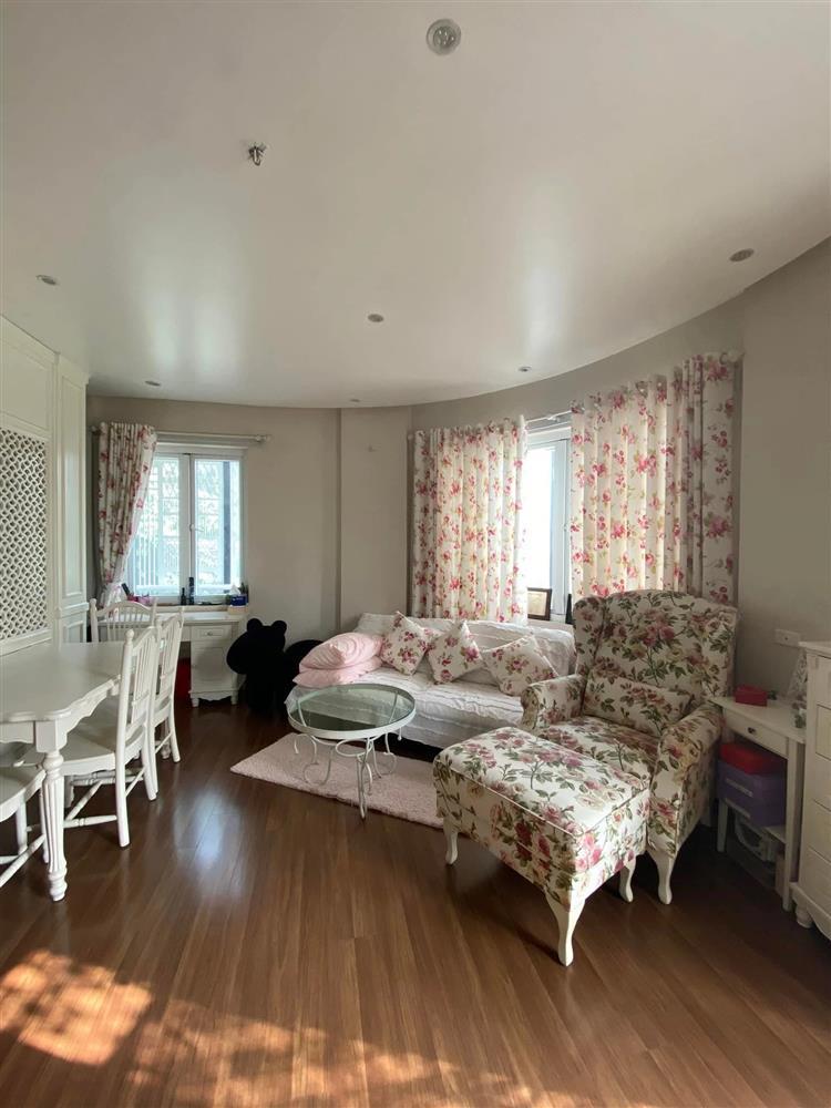 Cựu hot girl Thủy Top: Con gái đại gia phố cổ, 33 tuổi vẫn độc thân-3