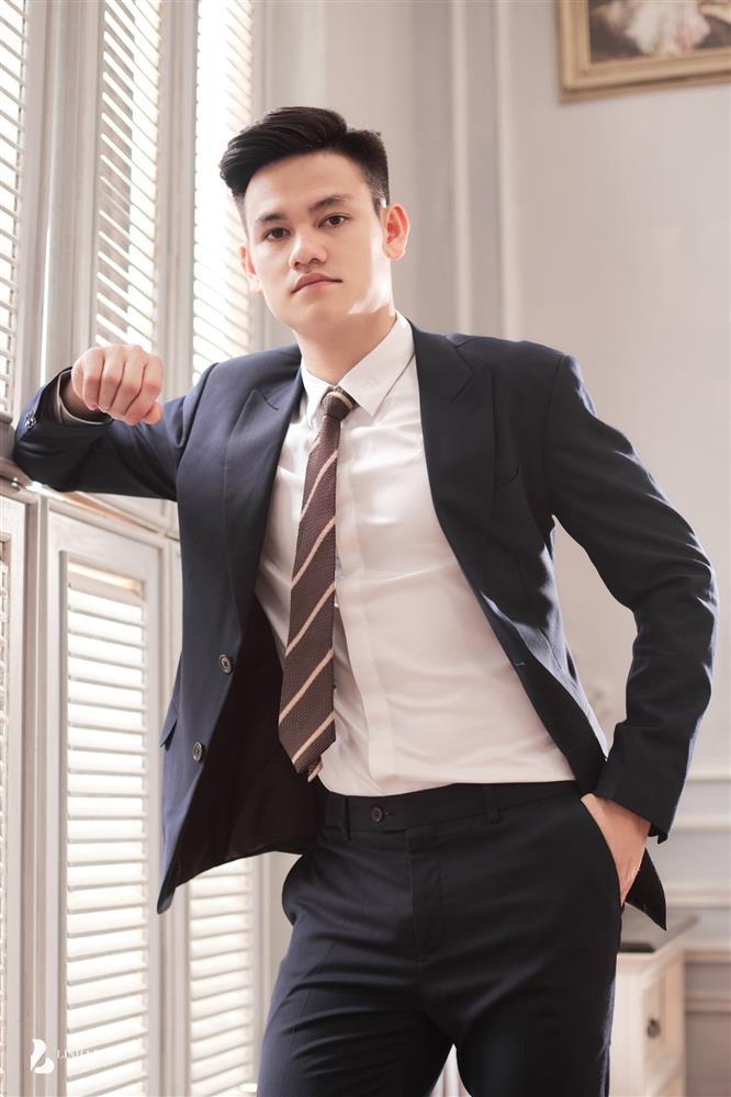 Lộ ảnh cưới tuyển thủ Việt Nam và bạn gái xinh đẹp-1