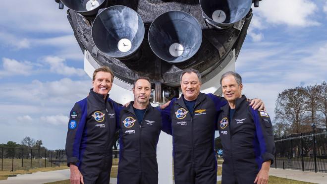 3 du khách trả nghìn tỷ đồng để tham quan Trạm vũ trụ quốc tế ISS-1