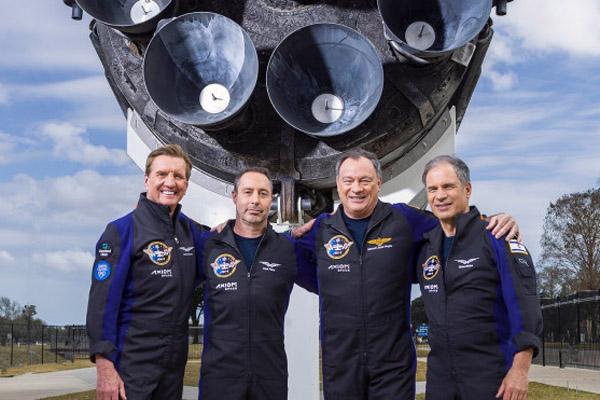 Nghĩ xích lô Hà Nội rẻ hơn grab, thanh niên nhận kết đắng-6