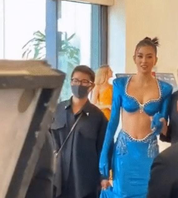 Tiểu Vy qua camera thường và ảnh chỉnh sửa có gì khác biệt?-4