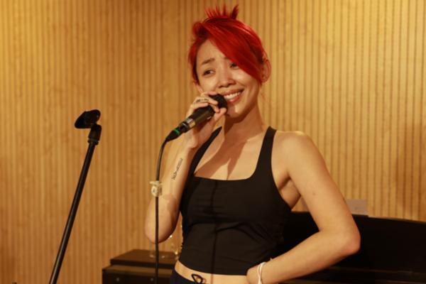 Bùi Anh Tuấn phải hủy show vì tái nhiễm Covid-19, lo ngại sức khỏe-4