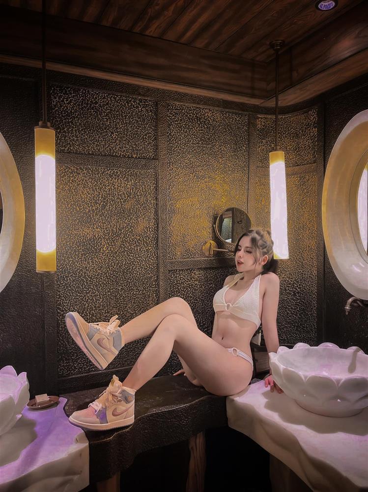 Vợ cũ Huy Cung ngày càng ăn diện mát mẻ hậu ly hôn-1