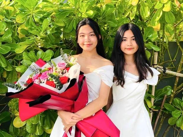 2 con gái Quyền Linh mặc đồ đôi: Chị như Hoa hậu, em chuẩn tiểu thư-1