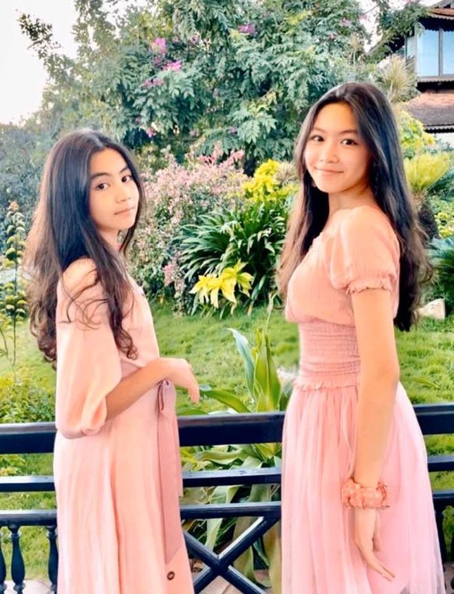 2 con gái Quyền Linh mặc đồ đôi: Chị như Hoa hậu, em chuẩn tiểu thư-8