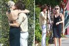 Miley Cyrus và bạn trai hôn nhau trên phố