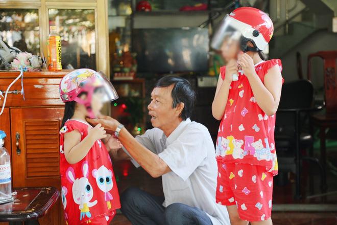 Vụ 2 vợ chồng tử vong bên 2 đứa trẻ đói lả 3 ngày, người thân đau đớn-4