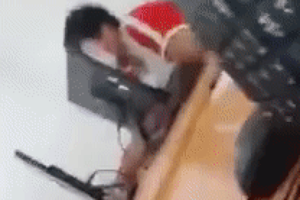 Xôn xao clip thầy giáo ở Tây Ninh tát bôm bốp vào mặt học sinh