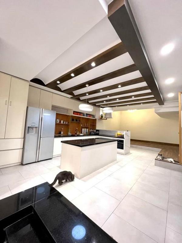 Các khu vực không gian riêng như bếp ăn, phòng khách đều được bố trí hợp lý.