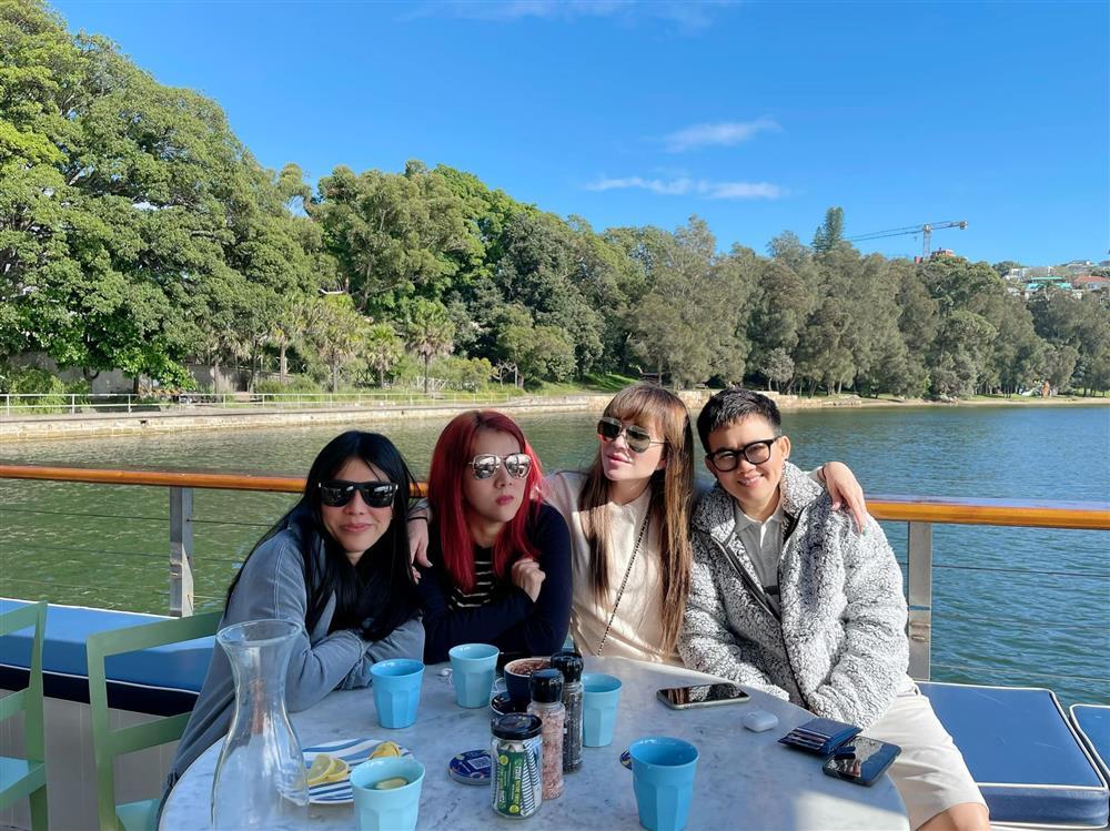 Thanh Hà tình tứ Phương Uyên, U60 mà khác gì teen girl-4