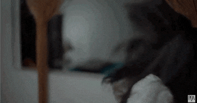 Phạm Quỳnh Anh bị nghi ngắt nhéo em bé để quay MV cho đẹp-4