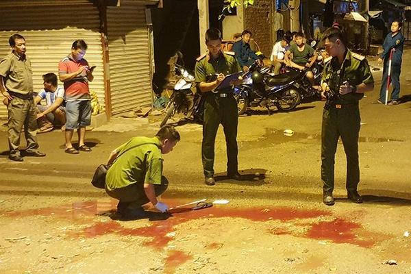 Cựu bí thư xã giết người đốt xác đập bàn, chửi bới khi bị tuyên án tử-5