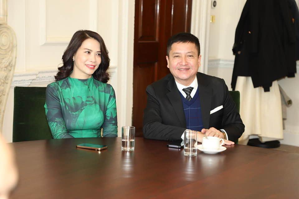 Lép vế Kim Lý khi chụp hình, Chí Trung ra lời thề hiểm hóc-5