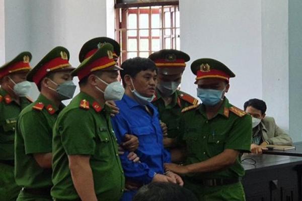 Nghệ An: Con tâm thần dùng dao đâm mẹ tử vong-2