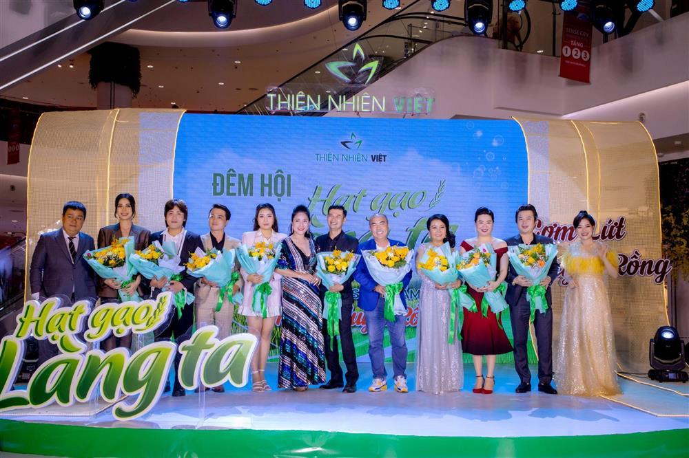 Sao Việt quy tụ đêm hội hạt gạo làng ta-3