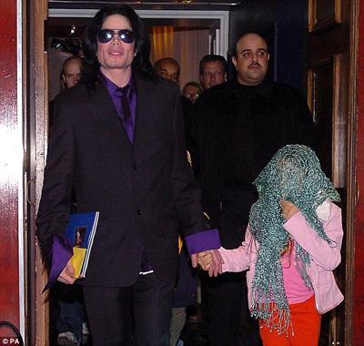 Michael Jackson's assets will be sold to pay off debts-3