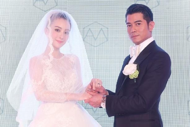 Quách Phú Thành và vợ kém 22 tuổi lần đầu hé lộ ảnh cưới-4