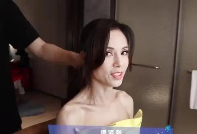 Tiểu Long Nữ Lý Nhược Đồng bị chê trơ xương dù là gymer-1