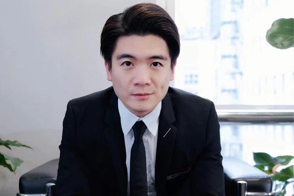 Con trai bầu Hiển hành động lạ sau tin đồn hẹn hò Đỗ Mỹ Linh-4