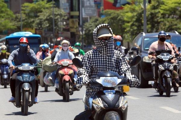 Mùa hè đến muộn, dự báo không nóng nung người như năm ngoái-2