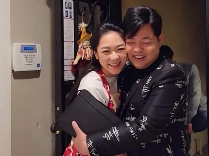 Netizens were shocked when Quang Le announced his marriage-3