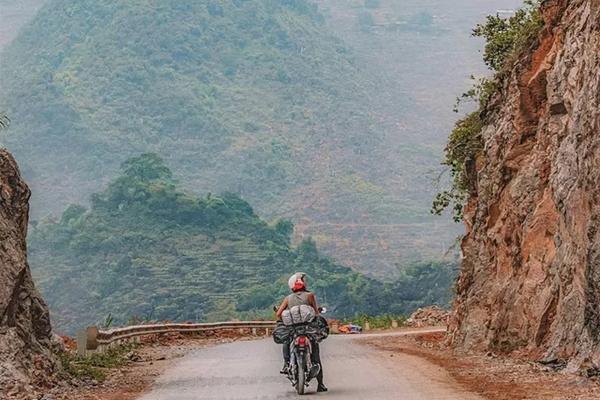Two Vietnamese roads in the top 10 most beautiful places in Asia