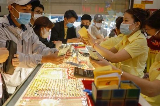 Người mua lỗ gần 1 triệu đồng/lượng vàng SJC trong 3 ngày