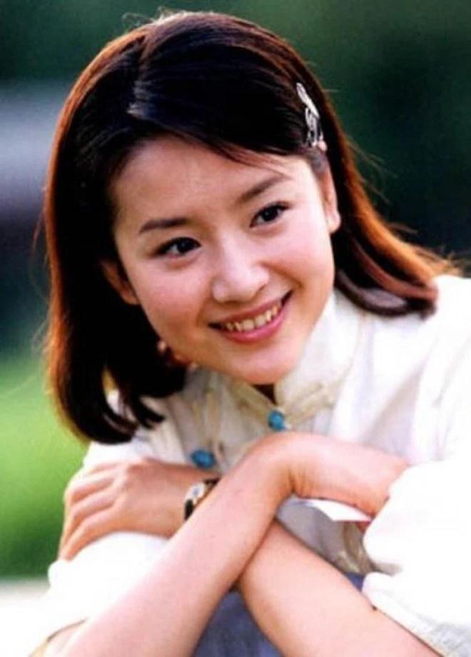 Đổng Khiết Chúc Anh Đài lộ mặt mộc lão hóa tụt dốc không phanh-10