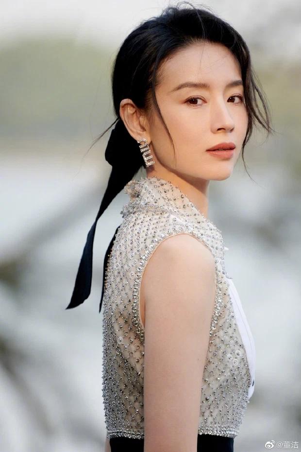 Đổng Khiết Chúc Anh Đài lộ mặt mộc lão hóa tụt dốc không phanh-6