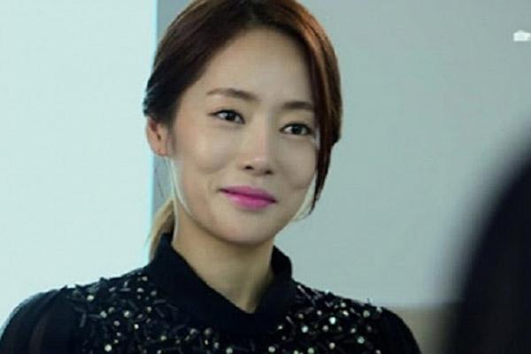 Tưởng chị dâu xuề xòa, ngờ đâu cuộc điện thoại làm ăn đã tố cáo-2